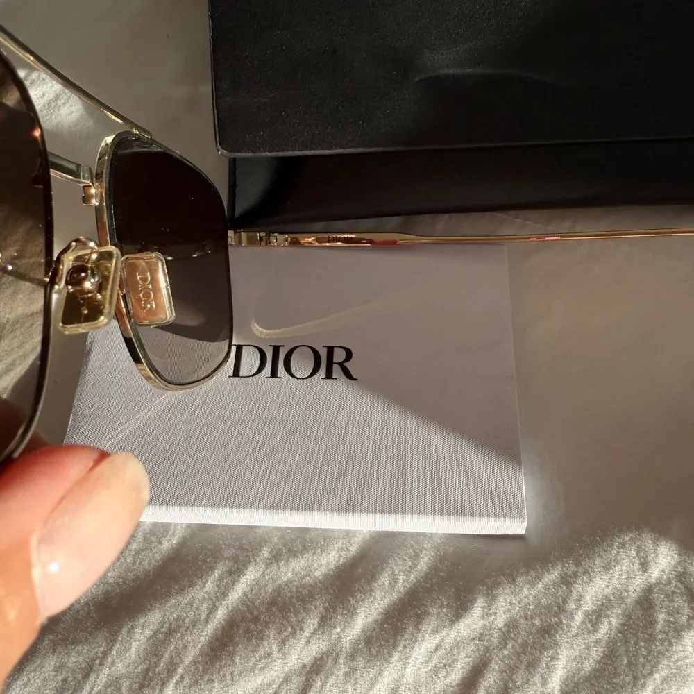 NWT DIOR - Sunglasses - DiorBlackSuit N1F - Gold Brown - Dior Eyewear - Picture 6 of 8
